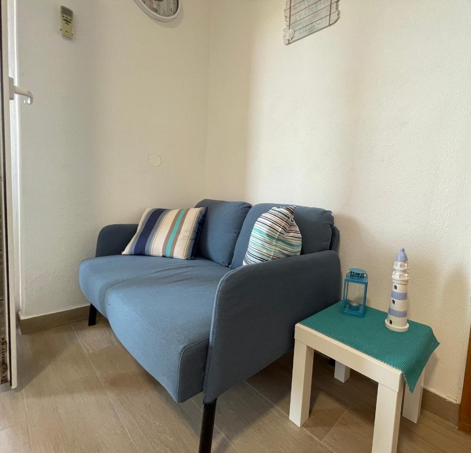 Apartman Emilija Vinišće Екстериор снимка